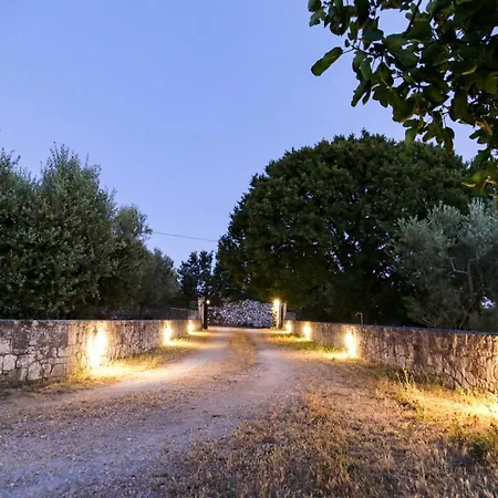 Trulli E Tramonti